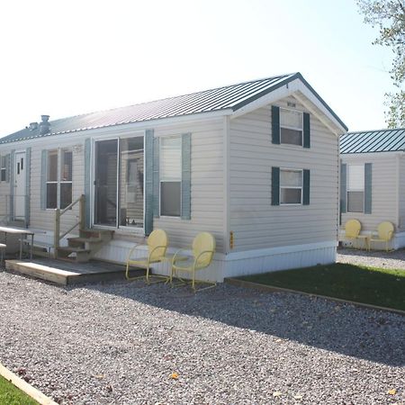 Hotel Sandusky Koa Holiday Campground Exterior foto